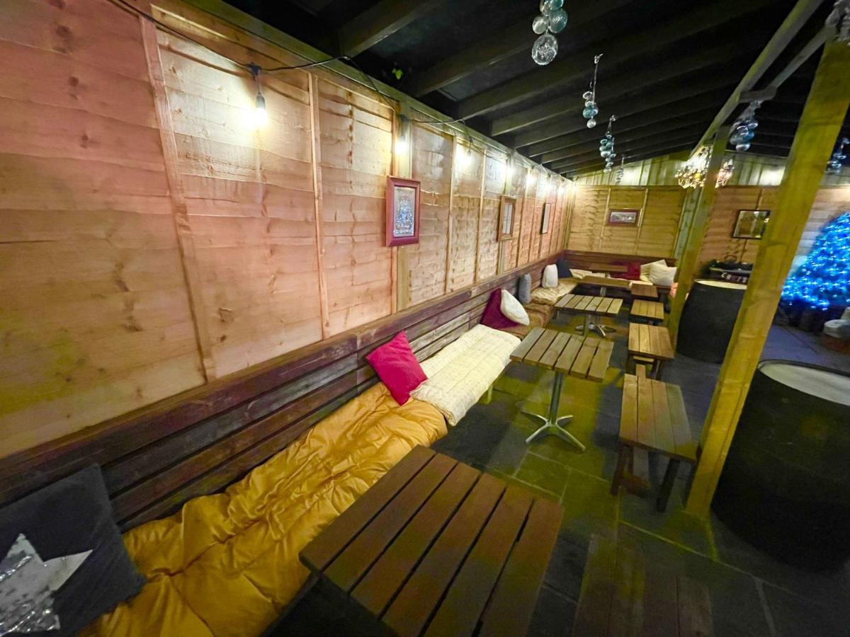 Peak Hotel Castleton Castleton  Ngoại thất bức ảnh