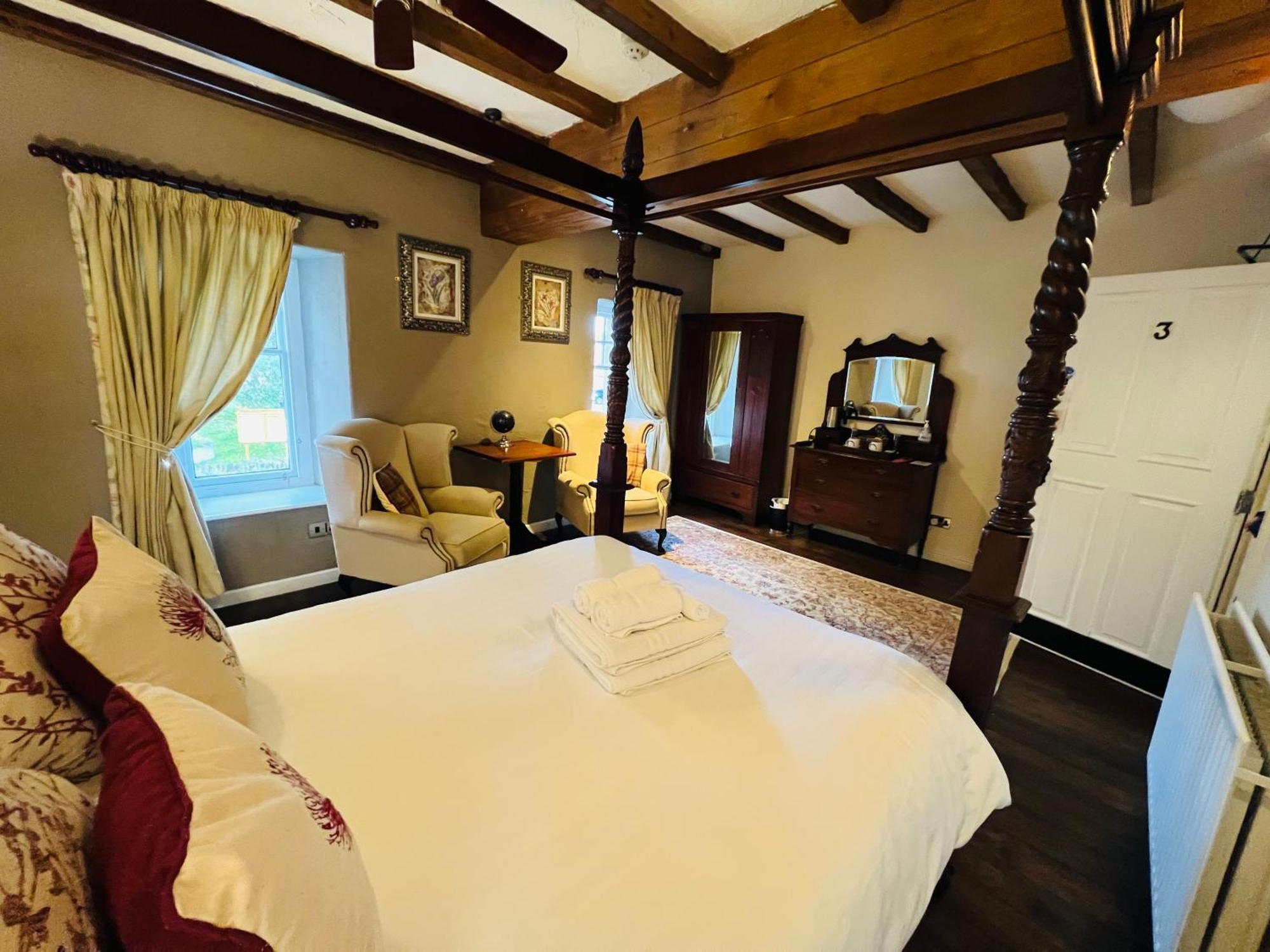 Peak Hotel Castleton Castleton  Ngoại thất bức ảnh